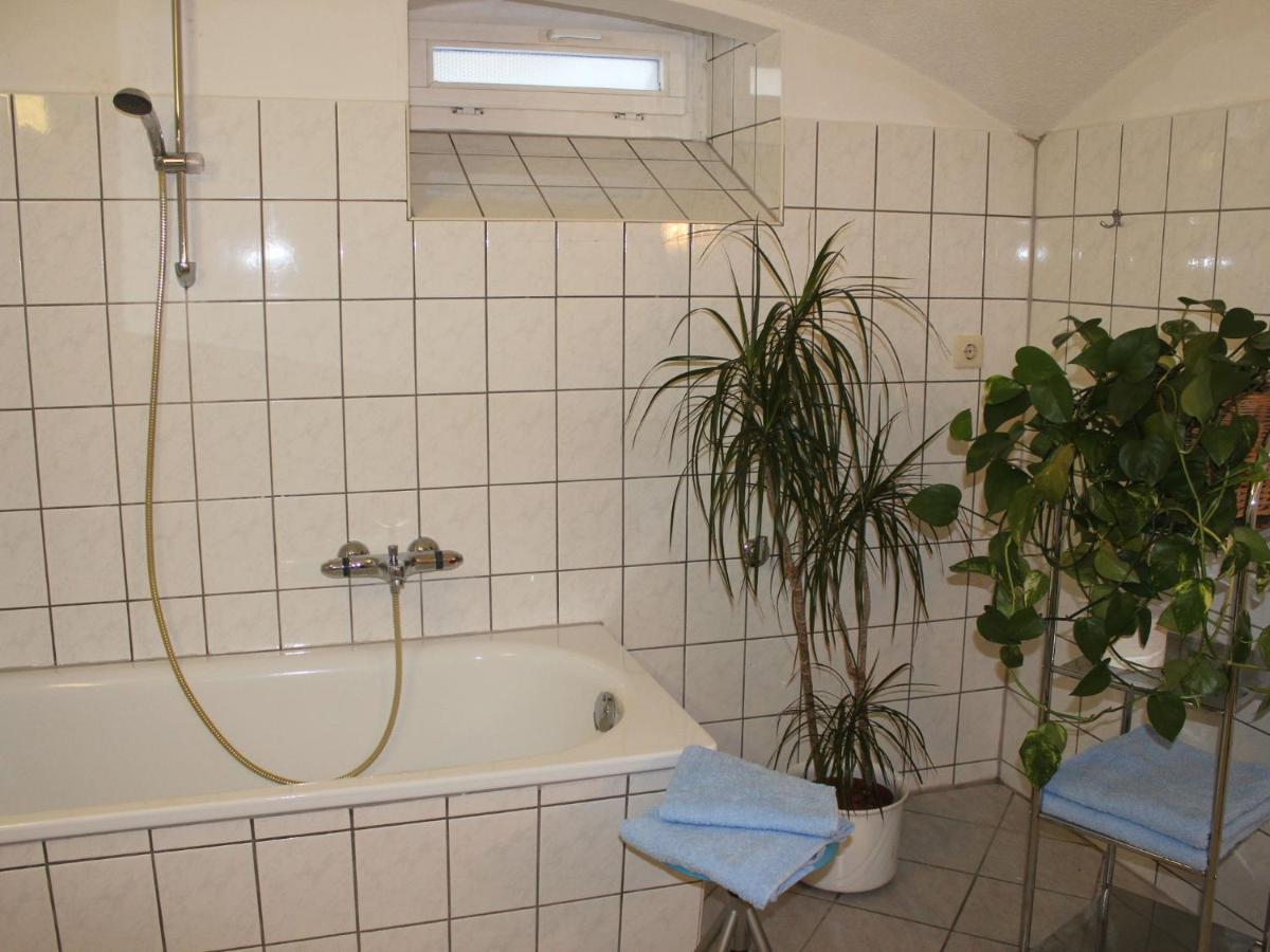 Comfy Apartment In Weissig With Garden Exterior foto